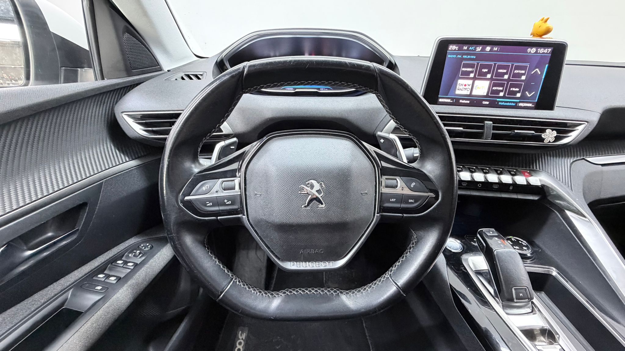 PEUGEOT 3008 15